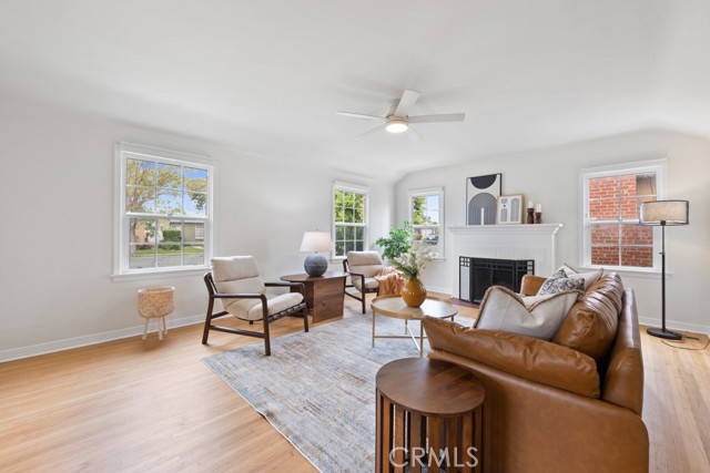 Detail Gallery Image 6 of 57 For 3552 Gaviota Avenue, Long Beach,  CA 90807 - 3 Beds | 1 Baths