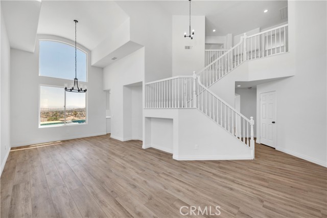 Detail Gallery Image 10 of 58 For 29 Villa Valtelena, Lake Elsinore,  CA 92532 - 4 Beds | 3 Baths