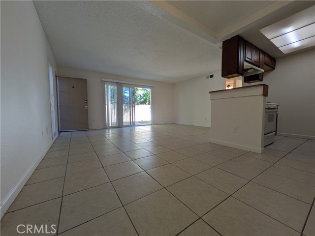 Detail Gallery Image 7 of 8 For 4146 Trevor Ln #B,  Hemet,  CA 92545 - 2 Beds | 1 Baths