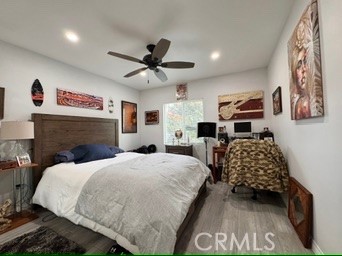 https://media.crmls.org/medias/c5b774ed-77e5-4ff0-8051-a1ae54b845f8.jpg?preset=X-Large
