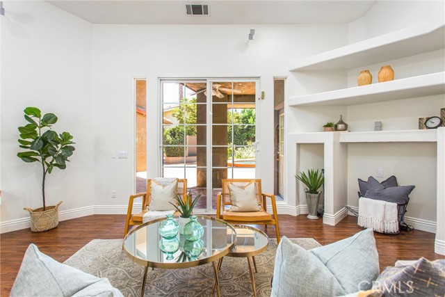 Detail Gallery Image 32 of 56 For 34879 Olive Tree Ln, Yucaipa,  CA 92399 - 3 Beds | 2/1 Baths