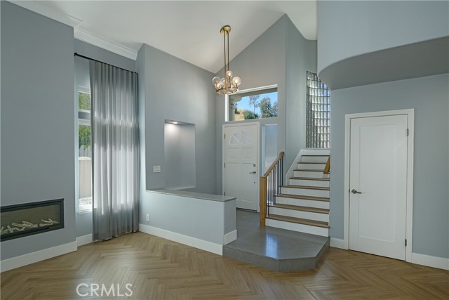 Detail Gallery Image 12 of 59 For 962 Calle Bella, Glendale,  CA 91208 - 4 Beds | 3 Baths