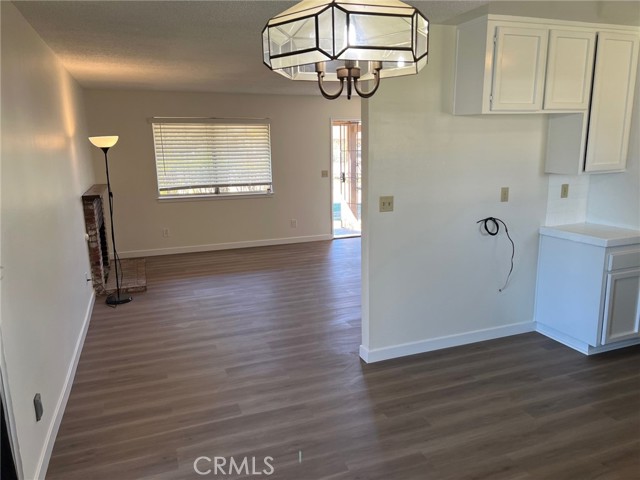 Detail Gallery Image 20 of 63 For 10643 Redwood, Hesperia,  CA 92345 - 3 Beds | 1 Baths