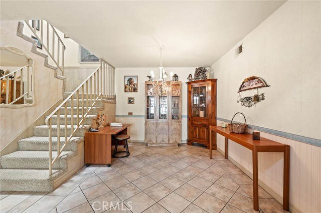 Detail Gallery Image 8 of 49 For 953 Alleghany Cir, San Dimas,  CA 91773 - 4 Beds | 3 Baths