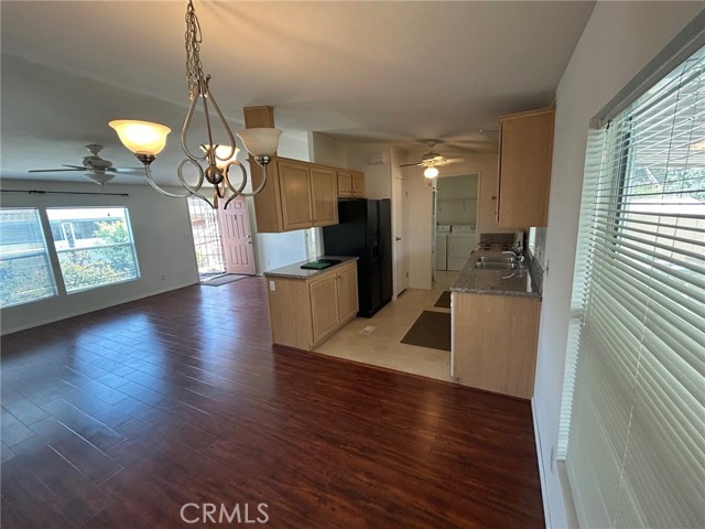 Detail Gallery Image 10 of 21 For 24 Gitana, Camarillo,  CA 93012 - 3 Beds | 2 Baths