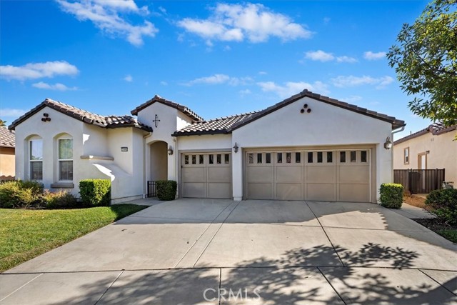 23984 Four Corners Court, Corona, California 92883, 2 Bedrooms Bedrooms, ,2 BathroomsBathrooms,Residential Lease,For Rent,23984 Four Corners Court,CRIG24235094