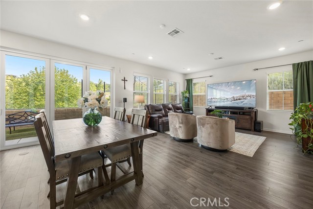 Detail Gallery Image 18 of 48 For 11612 Alton Dr, Corona,  CA 92883 - 3 Beds | 2/1 Baths