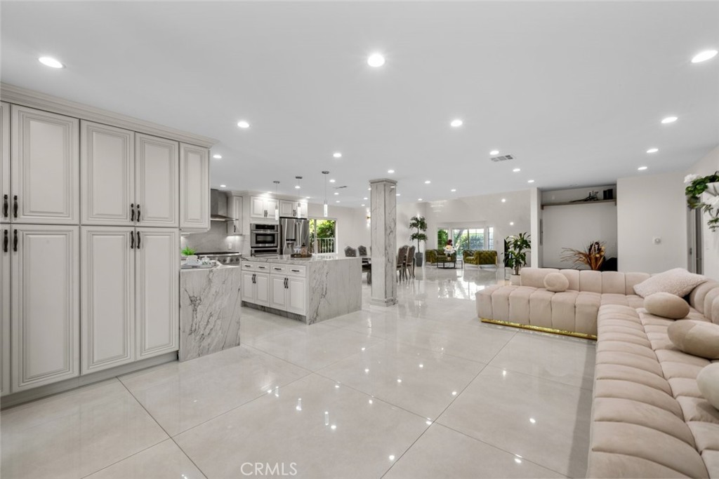 C5Bba531 405D 45A8 Bd23 160926C6C797 6355 Yolanda Avenue, Tarzana, Ca 91335 &Lt;Span Style='BackgroundColor:transparent;Padding:0Px;'&Gt; &Lt;Small&Gt; &Lt;I&Gt; &Lt;/I&Gt; &Lt;/Small&Gt;&Lt;/Span&Gt;