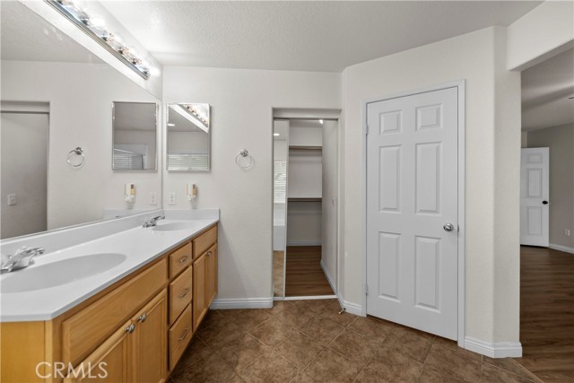 Detail Gallery Image 33 of 37 For 45541 Robinson Dr, Lancaster,  CA 93535 - 4 Beds | 2 Baths