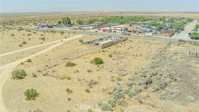 Detail Gallery Image 15 of 20 For 90 Palmdale Blvd, Sun Village,  CA 93543 - – Beds | – Baths