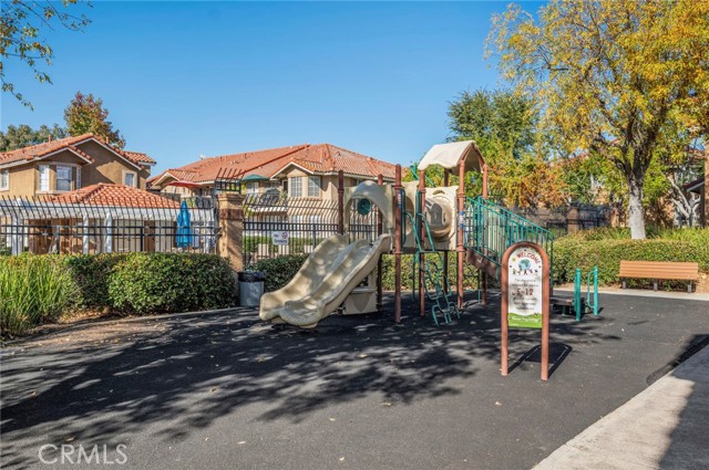 Detail Gallery Image 7 of 7 For 34 via Esperanza, Rancho Santa Margarita,  CA 92688 - 1 Beds | 1 Baths