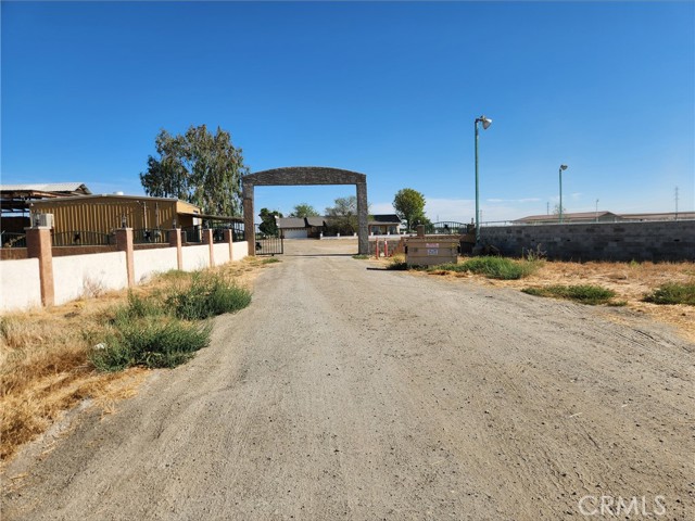 Detail Gallery Image 14 of 28 For 5024 Avenue 54, Alpaugh,  CA 93201 - 4 Beds | 3 Baths