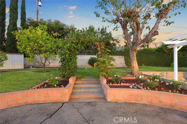 Detail Gallery Image 37 of 52 For 451 W Foothill, Arcadia,  CA 91006 - 4 Beds | 3 Baths