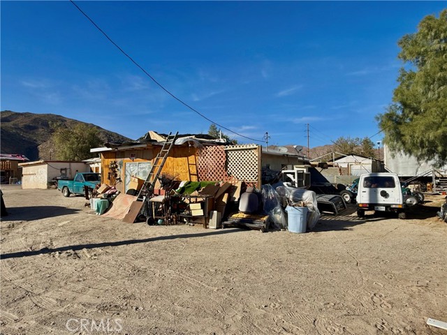 Detail Gallery Image 41 of 58 For 82449 1st St, Trona,  CA 93562 - 6 Beds | 3 Baths