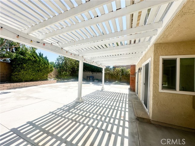 Detail Gallery Image 27 of 43 For 18934 Mount Cimarron St, Huntington Beach,  CA 92708 - 5 Beds | 3 Baths