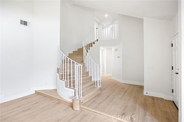 4118 Overcrest Drive, Whittier CA: https://media.crmls.org/medias/c5bec5f3-1c40-477d-b94a-3aebc29cb1d8.jpg
