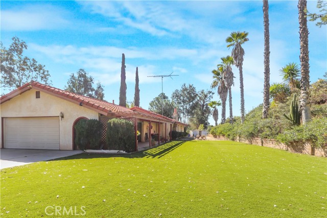 Detail Gallery Image 4 of 27 For 41280 De Portola, Temecula,  CA 92592 - 3 Beds | 2 Baths