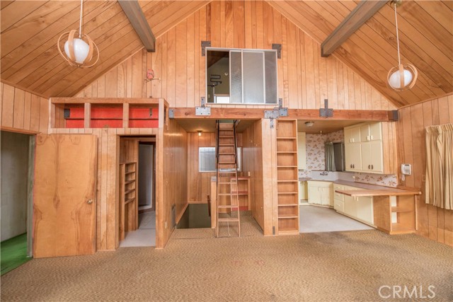 24 Fredalba, Running Springs, CA 92382