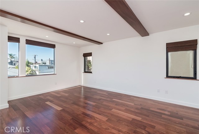 122 Manhattan Avenue, Hermosa Beach, California 90254, 3 Bedrooms Bedrooms, ,1 BathroomBathrooms,Residential,Sold,Manhattan,SB18007639