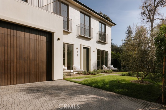 Detail Gallery Image 5 of 50 For 4748 Noble Ave, Sherman Oaks,  CA 91403 - 5 Beds | 5/1 Baths