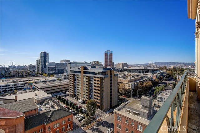 Detail Gallery Image 28 of 31 For 315 W 3rd St #305,  Long Beach,  CA 90802 - 1 Beds | 1 Baths