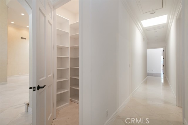 Detail Gallery Image 46 of 47 For 5218 Otis Ave, Tarzana,  CA 91356 - 7 Beds | 6 Baths