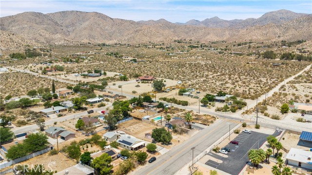 Detail Gallery Image 27 of 38 For 10934 Hess Bld, Morongo Valley,  CA 92256 - 2 Beds | 2 Baths