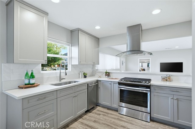 Detail Gallery Image 13 of 48 For 5990 E El Paseo, Long Beach,  CA 90815 - 3 Beds | 2 Baths