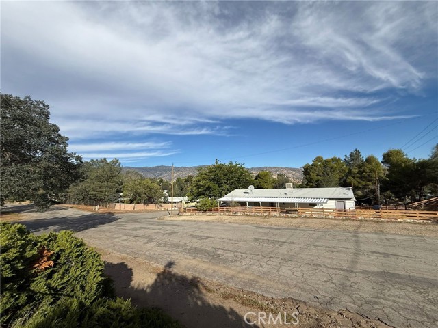 Detail Gallery Image 22 of 33 For 101 Jones Street, Bodfish,  CA 93205 - 2 Beds | 2 Baths