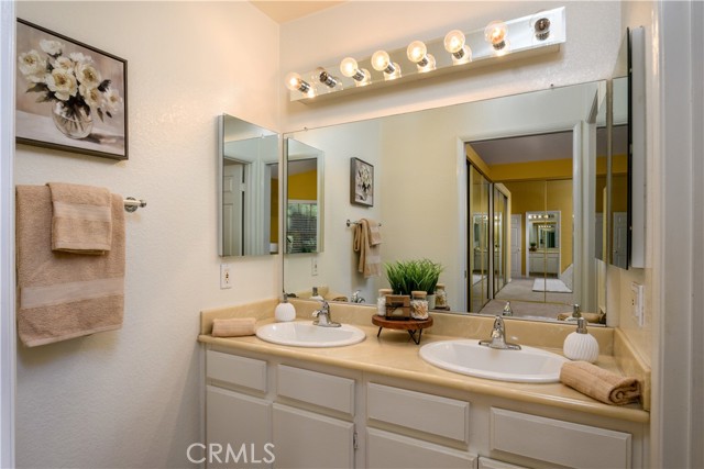 Detail Gallery Image 14 of 26 For 840 W. Country View #66,  La Habra,  CA 90631 - 2 Beds | 2/1 Baths