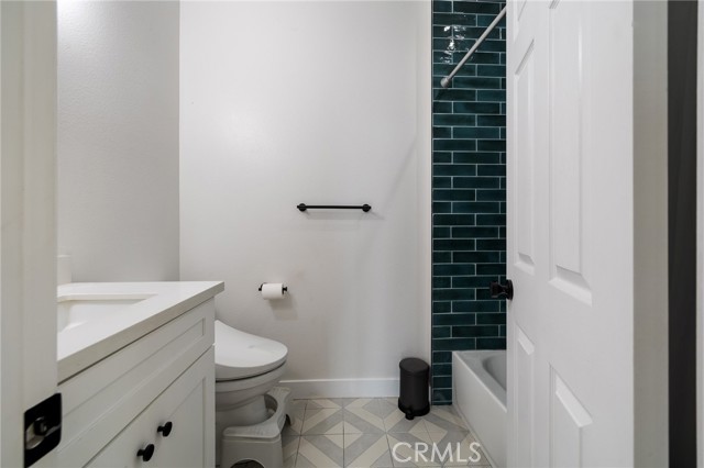 Detail Gallery Image 26 of 45 For 1200 Evergreen Ct, Carson,  CA 90746 - 2 Beds | 2 Baths