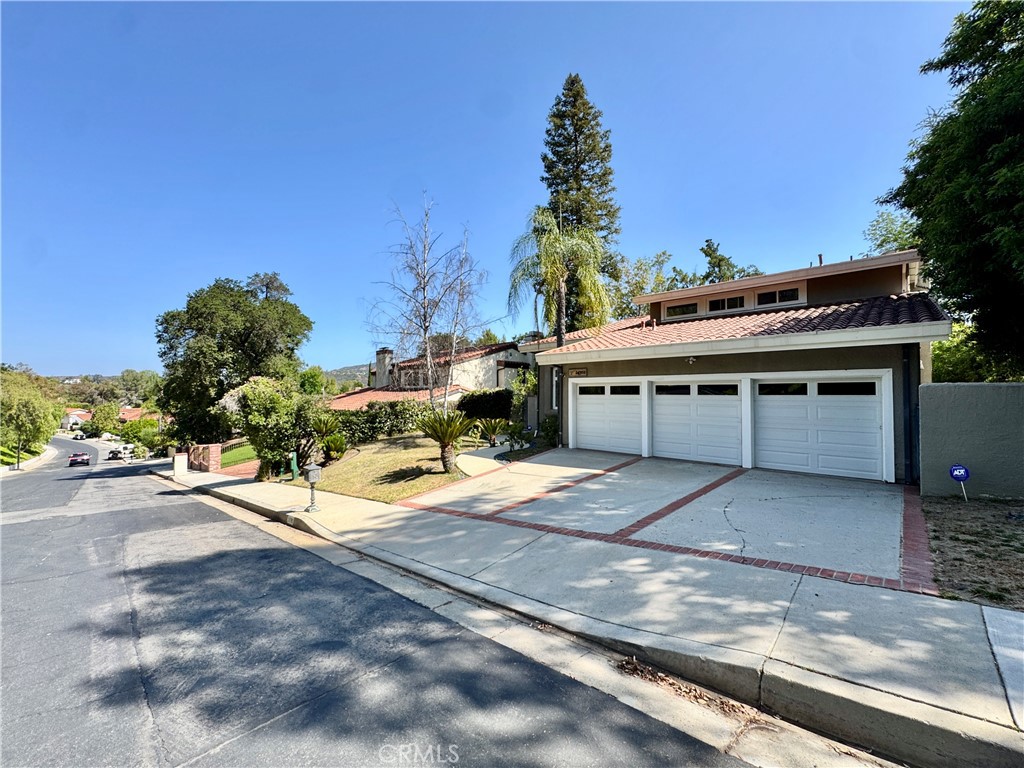 24702 Palermo Drive