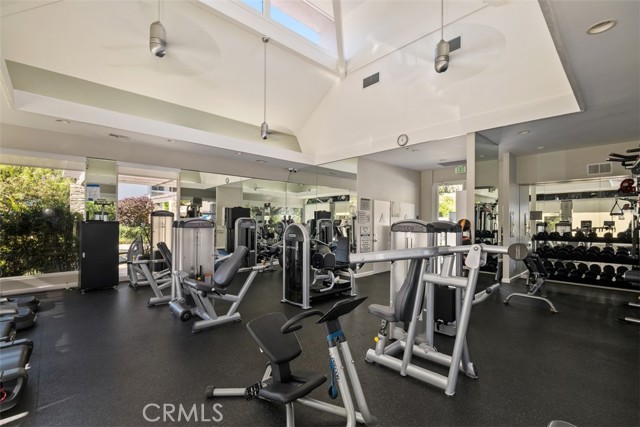 Detail Gallery Image 47 of 50 For 2790 Woodwardia Dr, Los Angeles,  CA 90077 - 5 Beds | 4 Baths