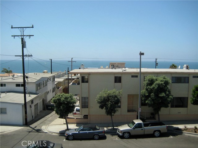 200 15th Street, Manhattan Beach, California 90266, 7 Bedrooms Bedrooms, ,6 BathroomsBathrooms,Residential,Sold,15th,SB20077177