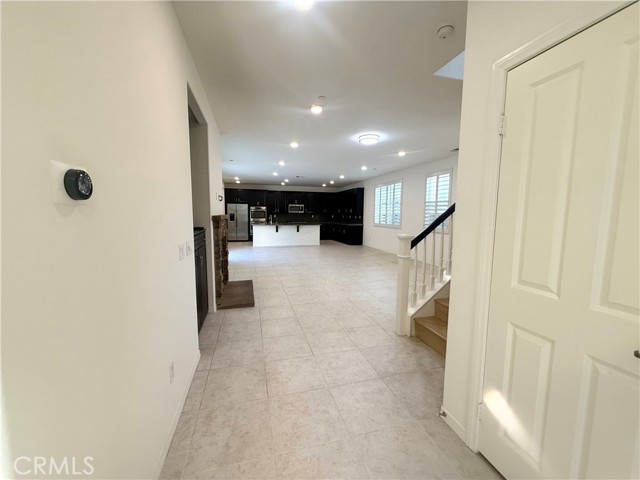 28309 Camino Del Arte Drive, Valencia CA: https://media.crmls.org/medias/c5cd24f1-61e9-411b-8782-2e4b01a0fa3a.jpg