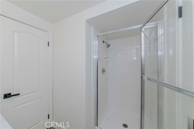 Image 29 of 52 For 702 Oakcrest Avenue