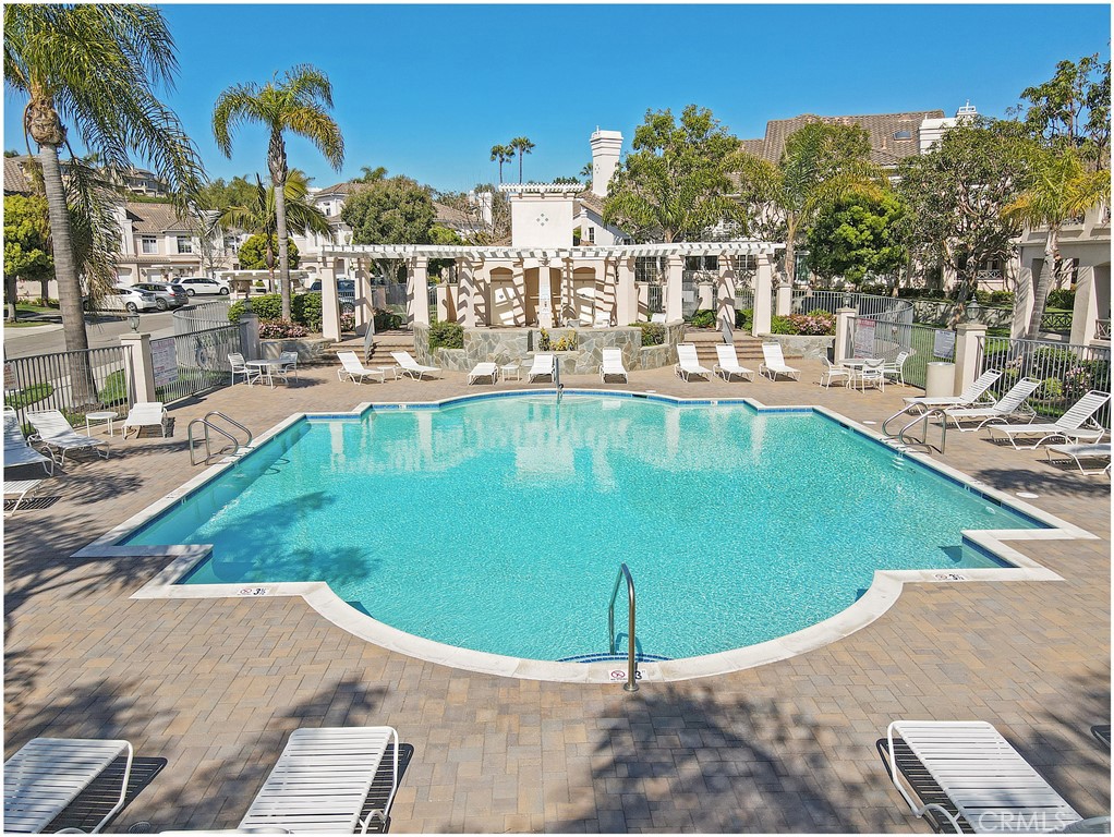 MLS #OC25230660 image #25