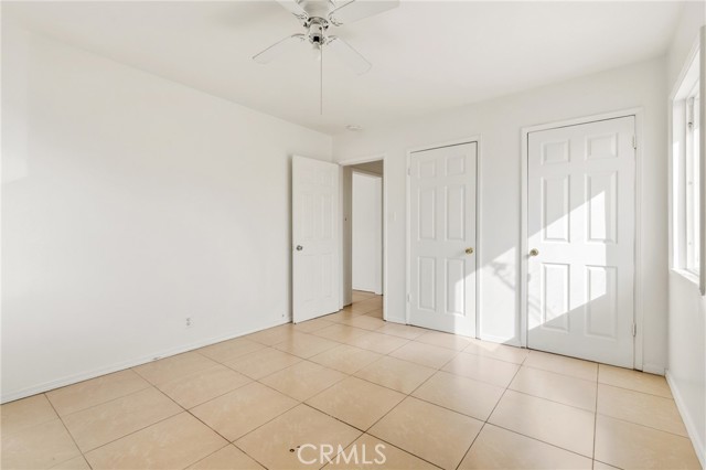 Detail Gallery Image 12 of 32 For 1405 S Broadway, Santa Ana,  CA 92707 - – Beds | – Baths