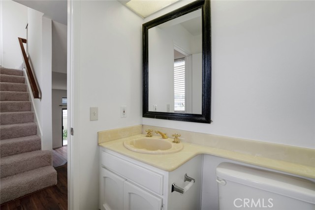Detail Gallery Image 14 of 32 For 20737 Roscoe Bld #701,  Winnetka,  CA 91306 - 3 Beds | 2/1 Baths