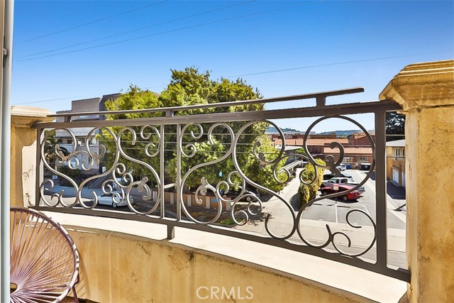 Detail Gallery Image 34 of 47 For 11323 Huston St #2,  North Hollywood,  CA 91601 - 3 Beds | 3 Baths