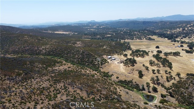 22605 Cascio Way, Lower Lake CA: https://media.crmls.org/medias/c5ce06ba-1f38-4ca9-b7f0-81c8ddb82528.jpg