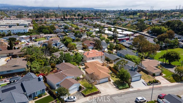 2212 Fisher Court, Redondo Beach, California 90278, 3 Bedrooms Bedrooms, ,1 BathroomBathrooms,Residential,Sold,Fisher Court,SB24048317