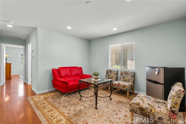 Detail Gallery Image 19 of 48 For 15721 Cobalt St #118,  Sylmar,  CA 91342 - 3 Beds | 3 Baths
