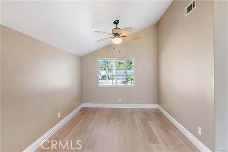 https://media.crmls.org/medias/c5cfe8d3-8902-4d4e-87c6-e66628b50d2b.jpg?preset=X-Large