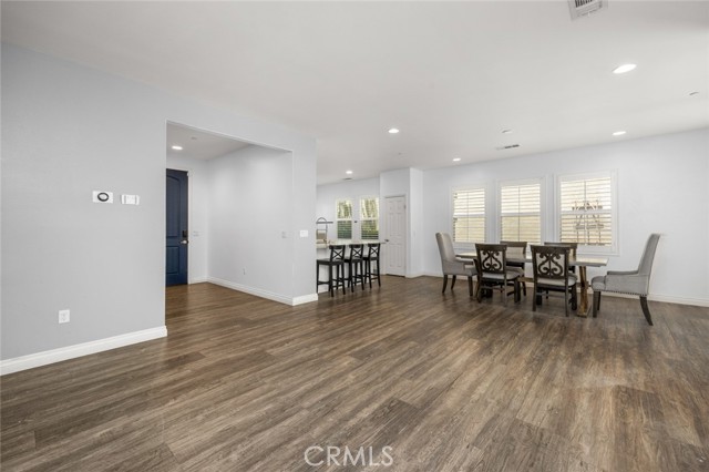 16059 Nature Trail, Chino CA: https://media.crmls.org/medias/c5d094a5-41ac-49fd-8fb0-d26d5448722a.jpg