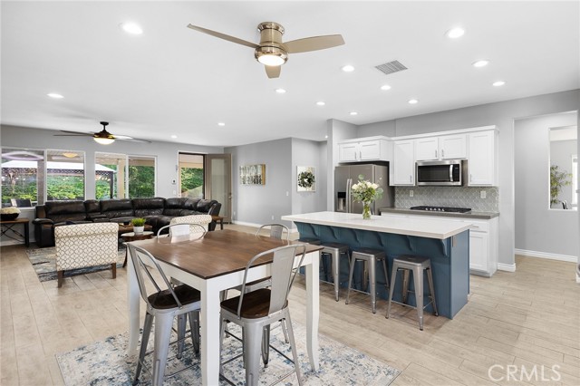 Detail Gallery Image 17 of 75 For 32143 Daisy Dr, Winchester,  CA 92596 - 4 Beds | 3 Baths