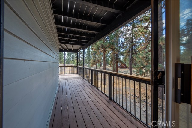 Detail Gallery Image 39 of 58 For 39651 Flicker Rd, Fawnskin,  CA 92333 - 5 Beds | 3/1 Baths