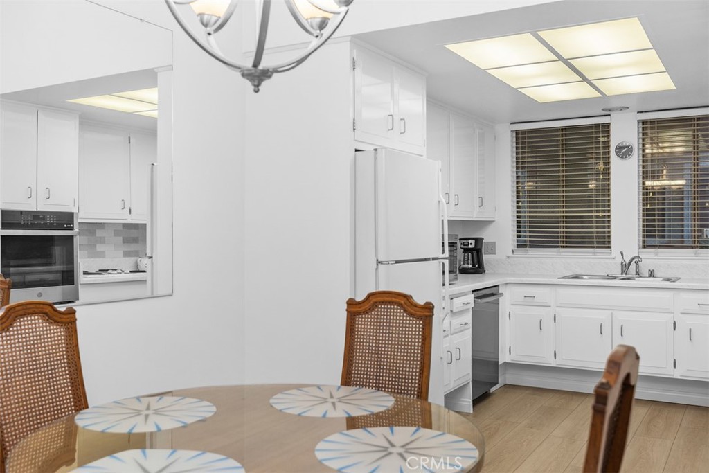 MLS #OC25261142 image #8