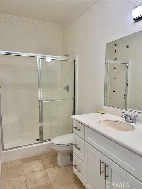 Detail Gallery Image 4 of 16 For 5772 Parke, Rancho Cucamonga,  CA 91739 - 5 Beds | 3 Baths