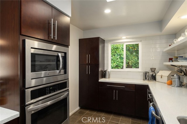 Detail Gallery Image 18 of 39 For 1264 W Celeste, Fresno,  CA 93711 - 4 Beds | 3 Baths